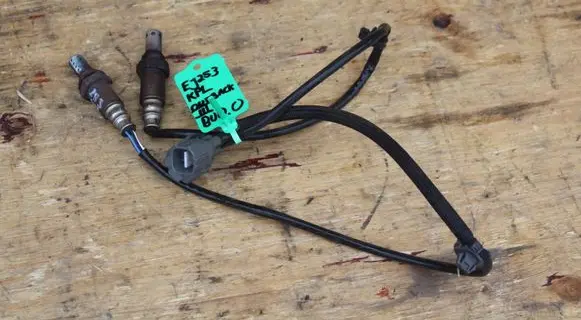 Subaru Outback Lambda probe sensor 22690AA590 2340009370 07F01