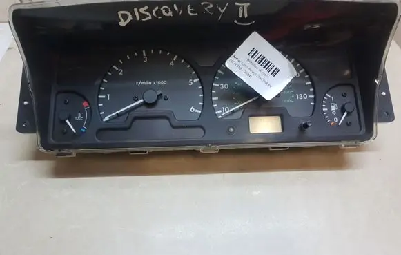 Land Rover Discovery Speedometer (instrument cluster) YAC114011