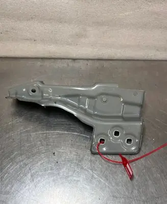 Dacia Duster III Fender mounting bracket DODACIADUSTERIII3 638E92393R