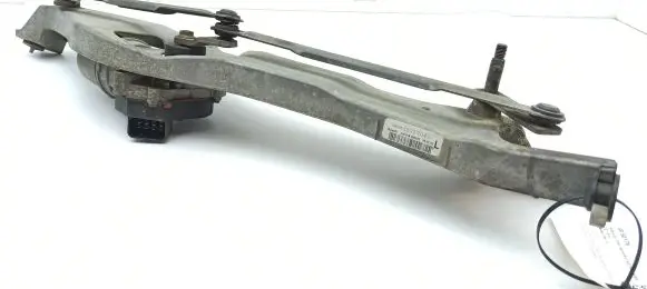 Cadillac SRX Front wiper linkage and motor 404574 25757041