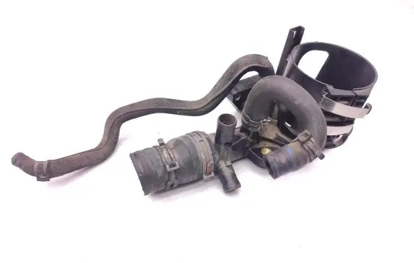 Mercedes-Benz Sprinter W906 Thermostat/thermostat housing A6512003700