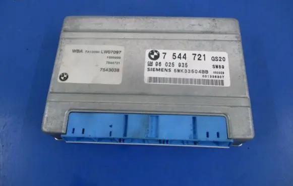 BMW X5 E53 Engine control unit/module ECU 7544721