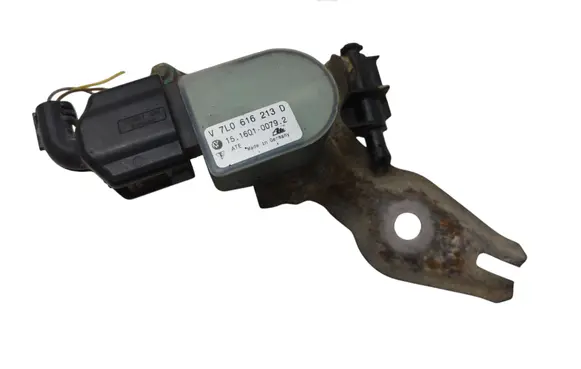Audi Q7 4L Headlight/headlamp level sensor 7L0616213