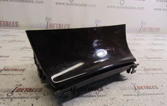 Car ashtray