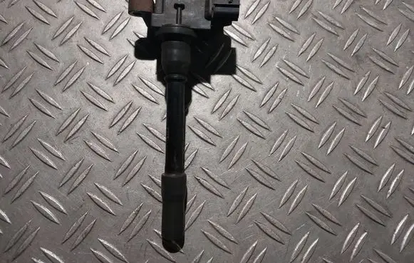 Mitsubishi Carisma High voltage ignition coil FK0138