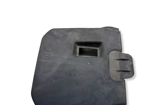 Ford Focus Battery box tray C8C9A