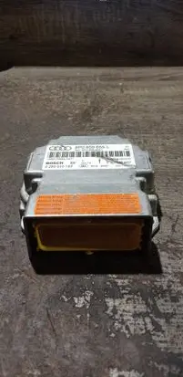 Audi A3 S3 8P Airbag control unit/module 8P0959655L