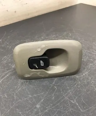 Volvo XC90 Electric window control switch 30658696