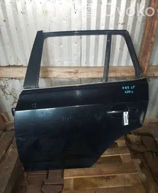 BMW X3 E83 Rear door 