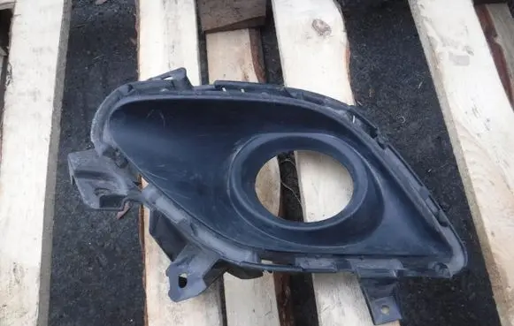 Mazda 6 Front fog light trim/grill GHR450C21