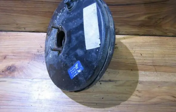 Seat Alhambra (Mk1) Brake booster 7m1612100c