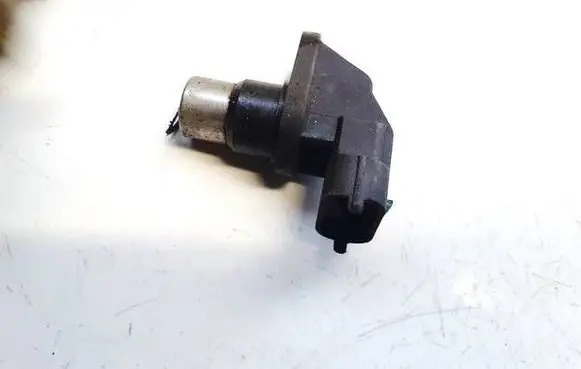 Volvo S60 Camshaft position sensor 0232103033 8631533