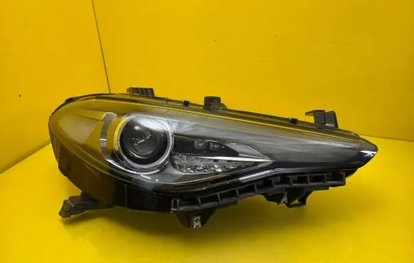 Alfa Romeo Giulia Headlight/headlamp 50564095