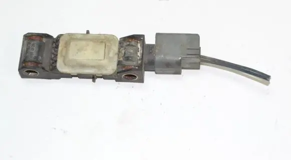Jeep Grand Cherokee (WK) Airbag deployment crash/impact sensor 04671779AC 2509202154