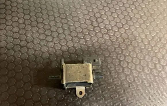 Audi A8 S8 D2 4D Turbo solenoid valve 026906283H 98T161 72161000