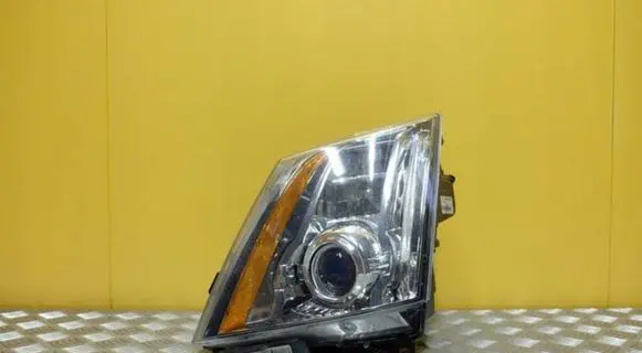 Cadillac CTS Headlight/headlamp 25897359 2869