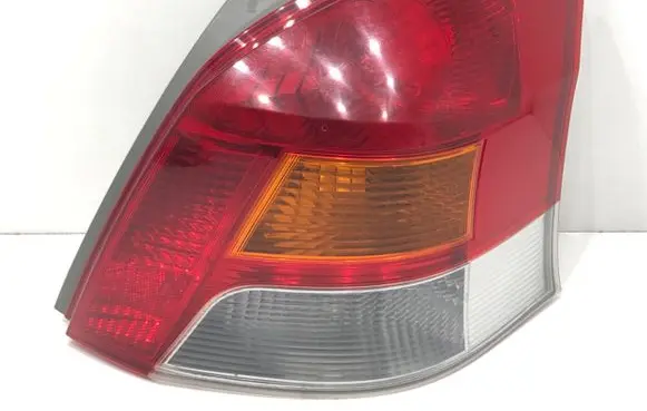 Toyota Yaris Rear/tail lights