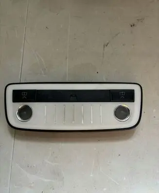 Mercedes-Benz E W212 Front seat light