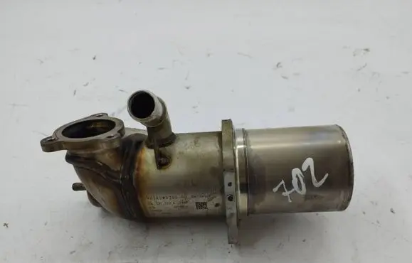 Audi Q5 SQ5 EGR valve cooler 04l131512a