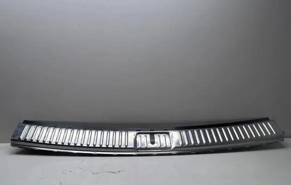 Volkswagen Touareg II Trunk/boot sill cover protection 7P0863459E