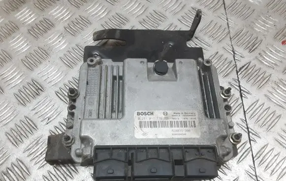 Renault Scenic II - Grand scenic II Engine control unit/module 0281011776 8200391966