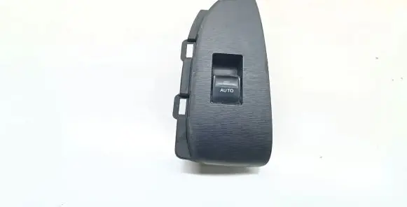 Toyota Prius (XW30) Electric window control switch