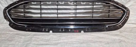 Ford Fiesta Front bumper upper radiator grill