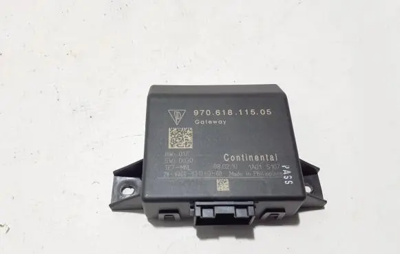 Porsche Panamera (970) Gateway control module 97061811505