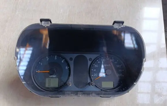 Ford Fiesta Speedometer (instrument cluster) 2s6f10841A