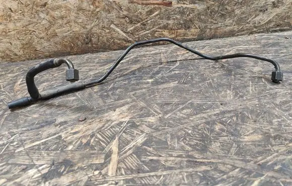 Maserati Quattroporte Fuel line pipe