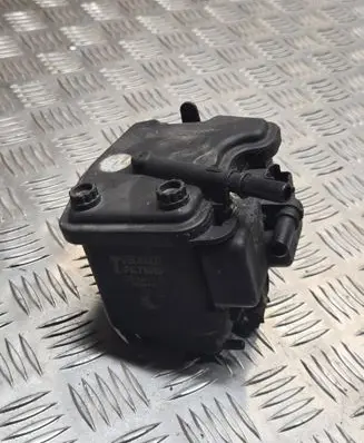 Citroen Berlingo Fuel filter housing 9305108C