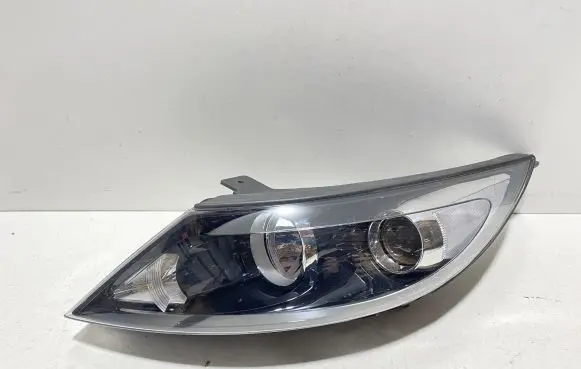 KIA Sportage Headlight/headlamp 921013U210