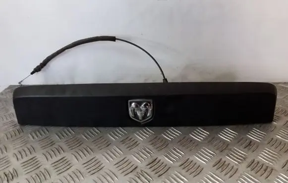 Dodge Nitro Trunk door license plate light bar 53369156
