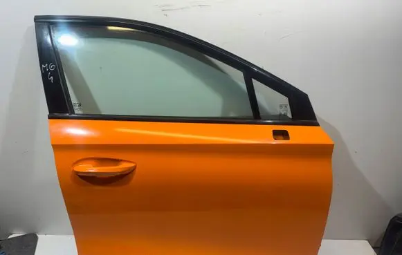 MG MG4 ev Front door 