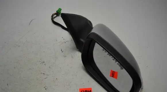 Volvo V70 Front door electric wing mirror 30716597