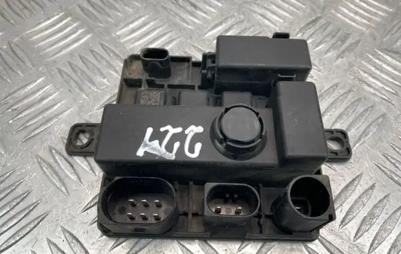 BMW X3 F25 Power management control unit 7591534 58650910