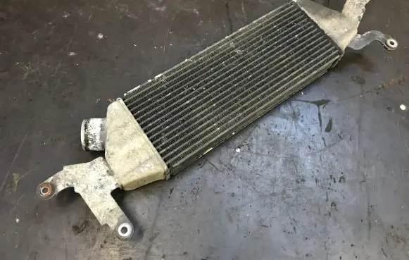 Citroen C-Crosser Intercooler radiator