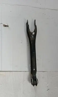 Mercedes-Benz C W204 Rear control arm A2043521205
