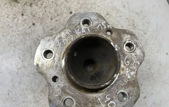 Nissan Qashqai Rear wheel hub