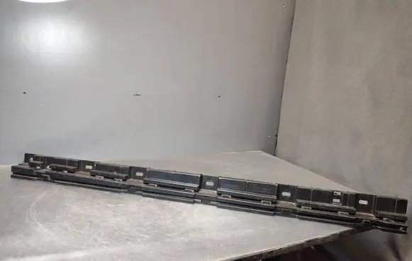 Renault Kangoo II Sill supporting ledge 7184778RH
