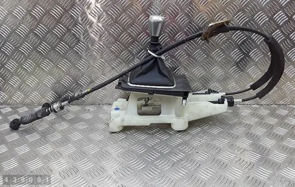 Mitsubishi Lancer VIII Gear shifter/selector