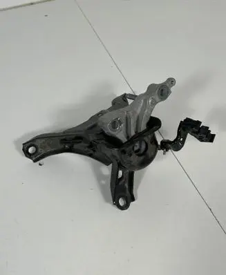 Toyota Corolla E210 E21 Engine mount bracket