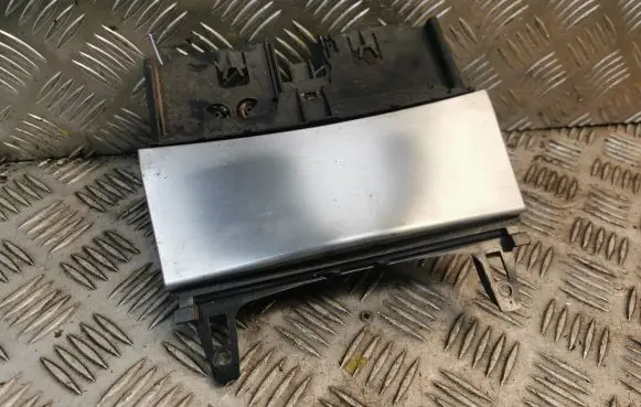 Mercedes-Benz C W204 Car ashtray 2046801350 A2046801350