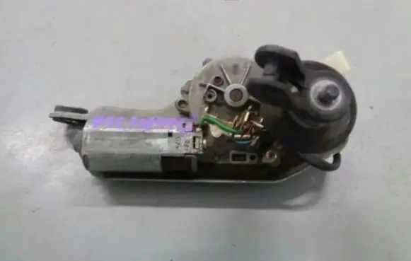 Renault Megane I Wiper motor