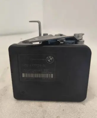 BMW 1 E81 E87 ABS Pump 6777159 000404014D1 10096008383