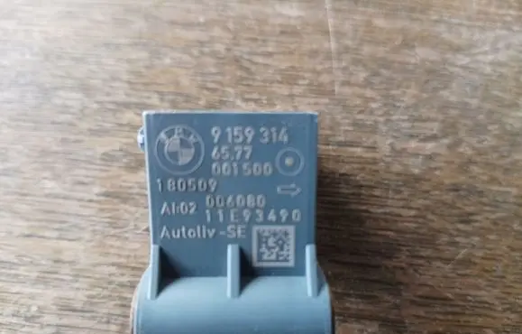 BMW 7 F01 F02 F03 F04 Airbag deployment crash/impact sensor 9159314 6577001500 180509