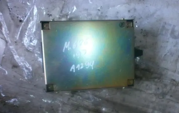 Mazda 626 ABS control unit/module 4079013631 RFG518701A