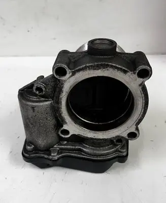 Audi A5 8T 8F Throttle valve 06F133062Q A2C53390403