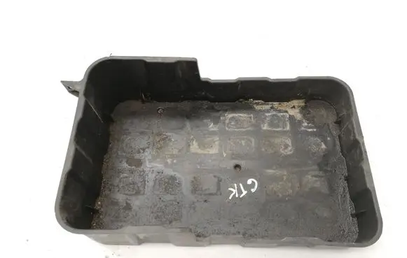 Battery box tray