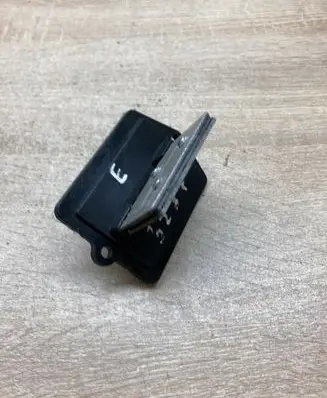 Mazda 323 F Heater blower motor/fan resistor HB151BC5E6C24 HB151BC5E
